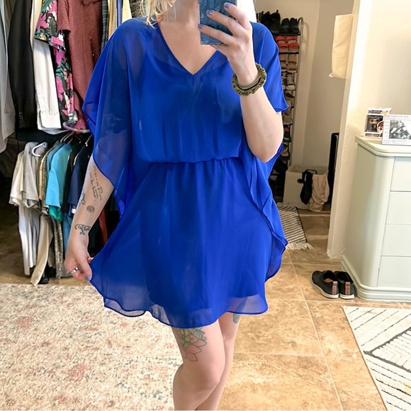 EXPRESS | Blue Short Sleeve Mini Overlay Dress - Picture 1 of 10